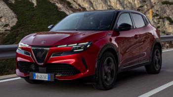 Alfa Romeo Junior: Πρεμιέρα για τη νέα έκδοση Sport Speciale 